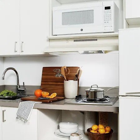 Intown Suites Extended Stay Chicago Il - Oakbrook